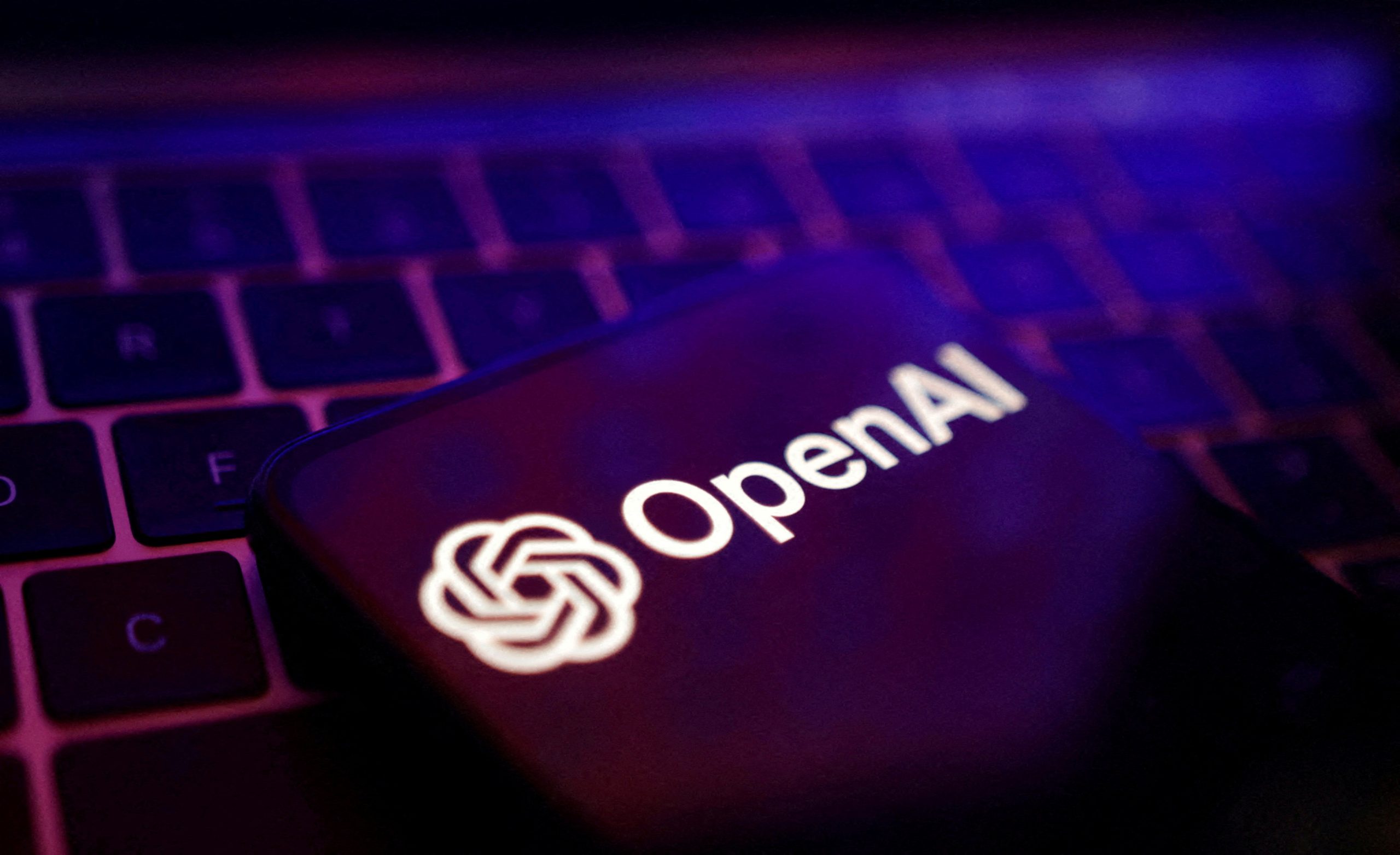 Apple Gains Inside View of OpenAI Through Board Observer Role